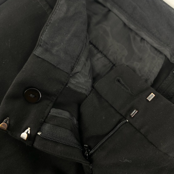 Pre-Owned Express Columnist Straight Leg Pants – Size 6R (Black) - Picture 6 of 6